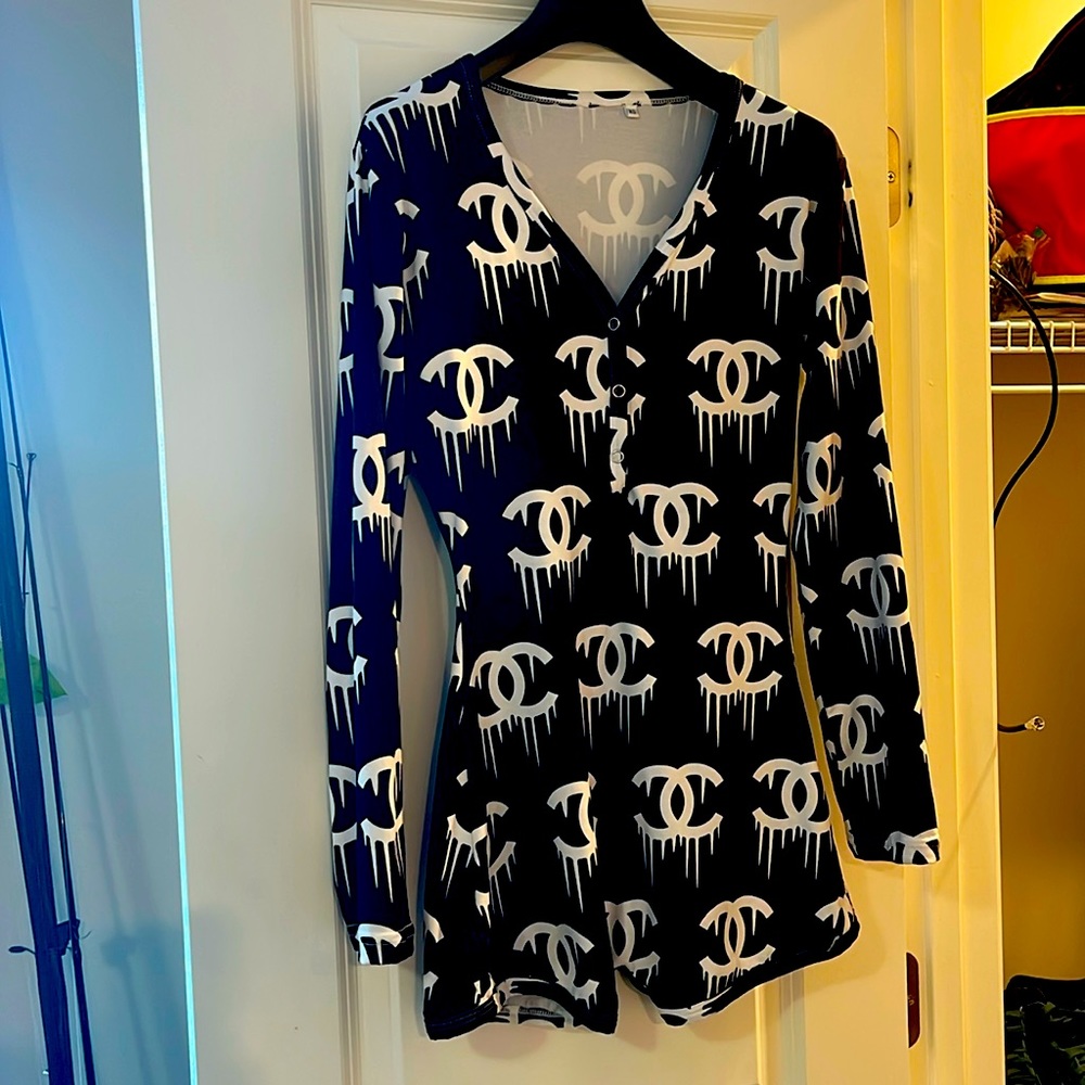 Long sleeve romper